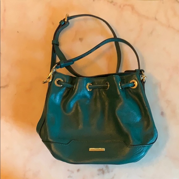 BNWT Rebecca Minkoff Mini Fiona Bucket in Jungle - Picture 5 of 9